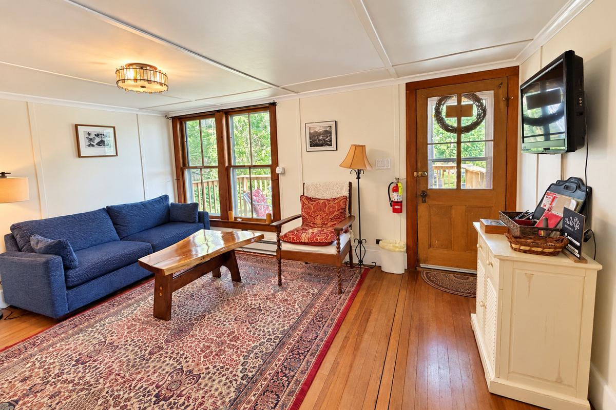 Goodyear Boathouse living room with Smart TV