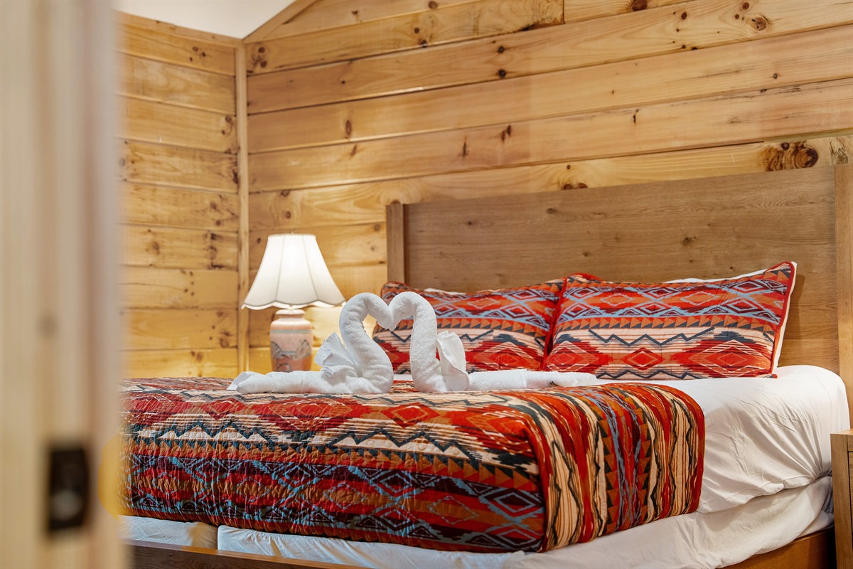 Soft linens, cozy textures, and that just-right mountain vibe