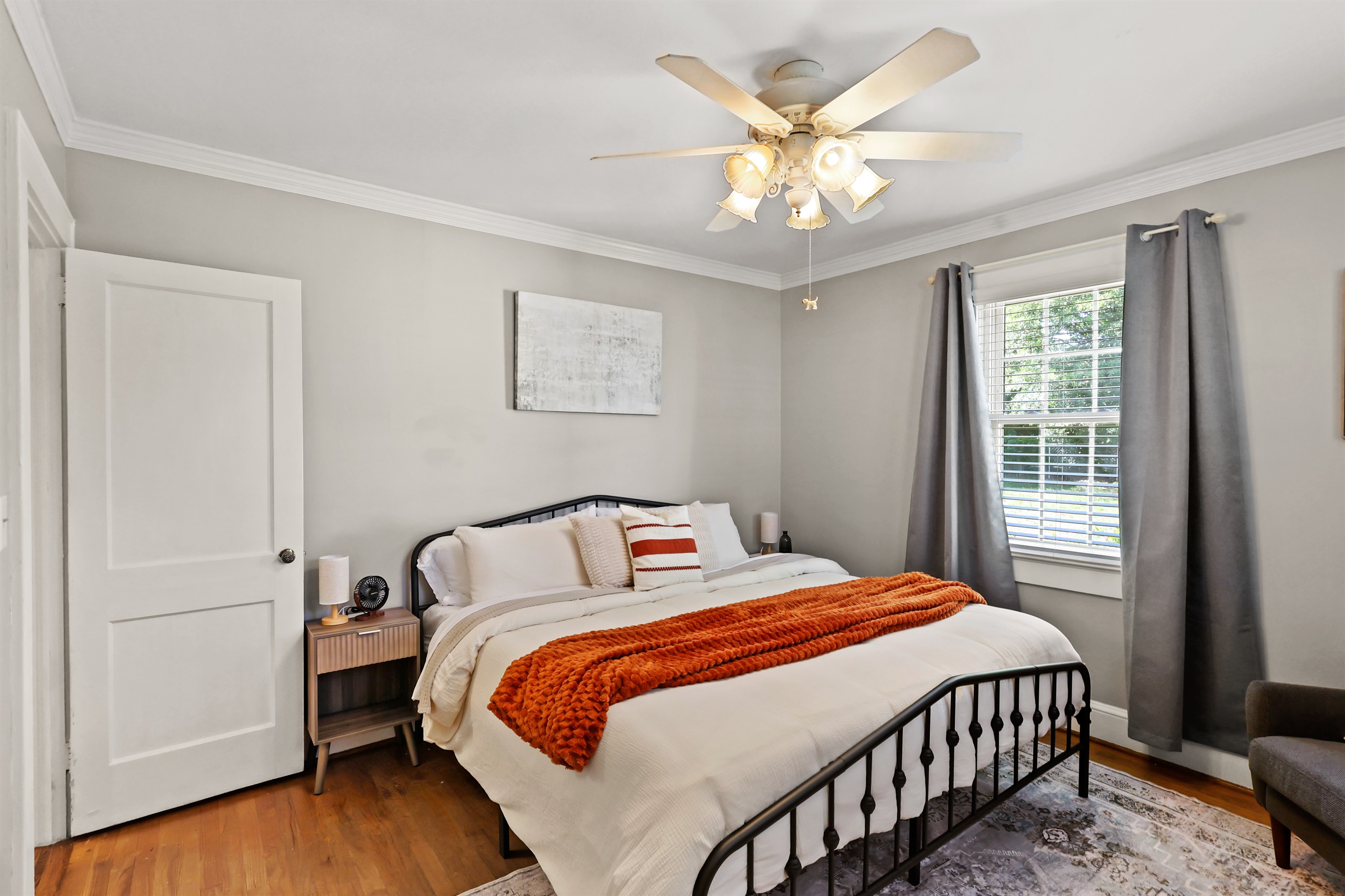 Bedroom with King Bed