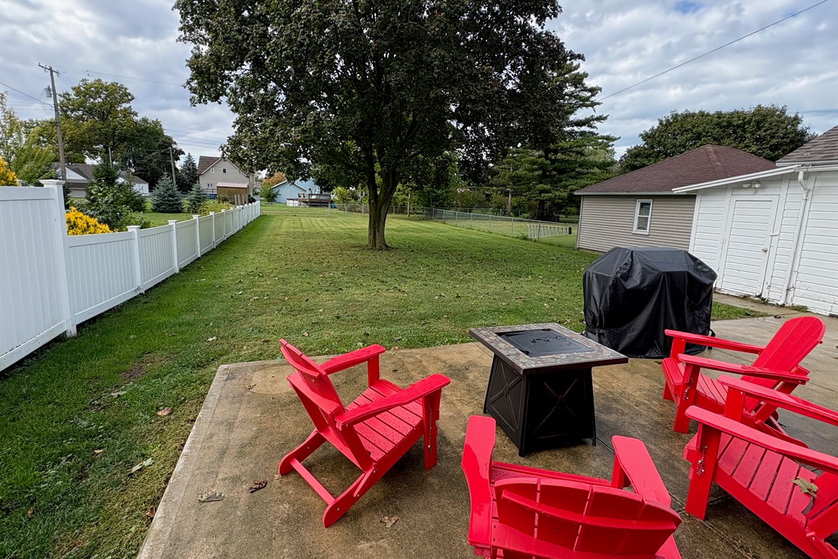 Enjoy the backyard and BBQ