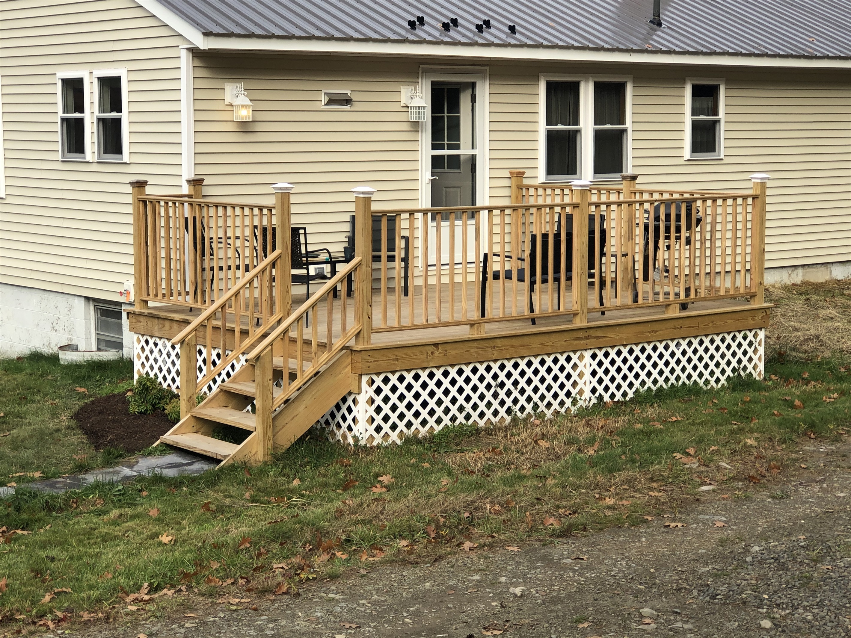 Rear deck