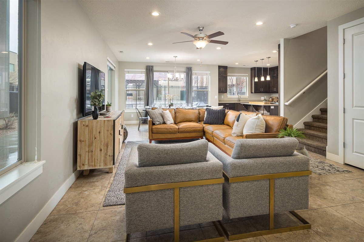 Open Concept Floorplan - Entrada 631