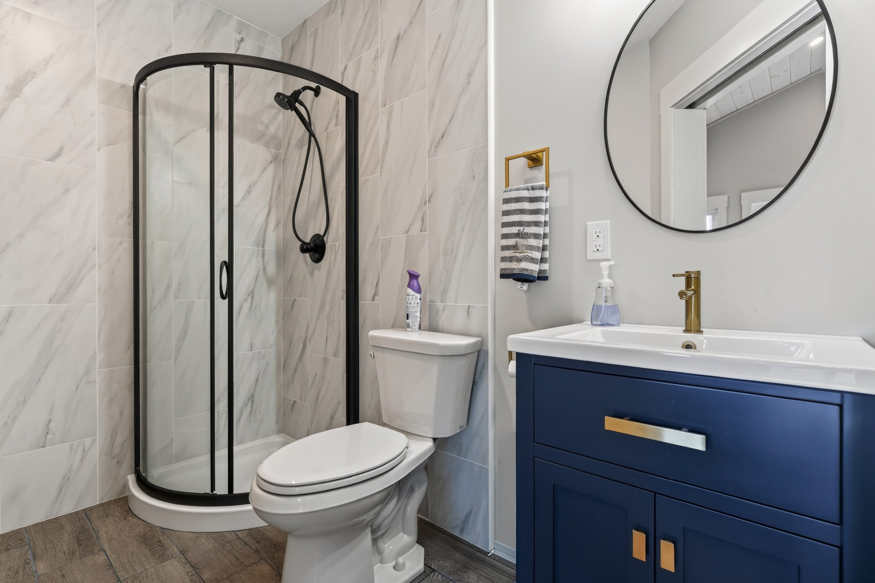 A second upstairs shower (3rd total shower) means shorter lines, fewer negotiations, and more time enjoying the getaway.