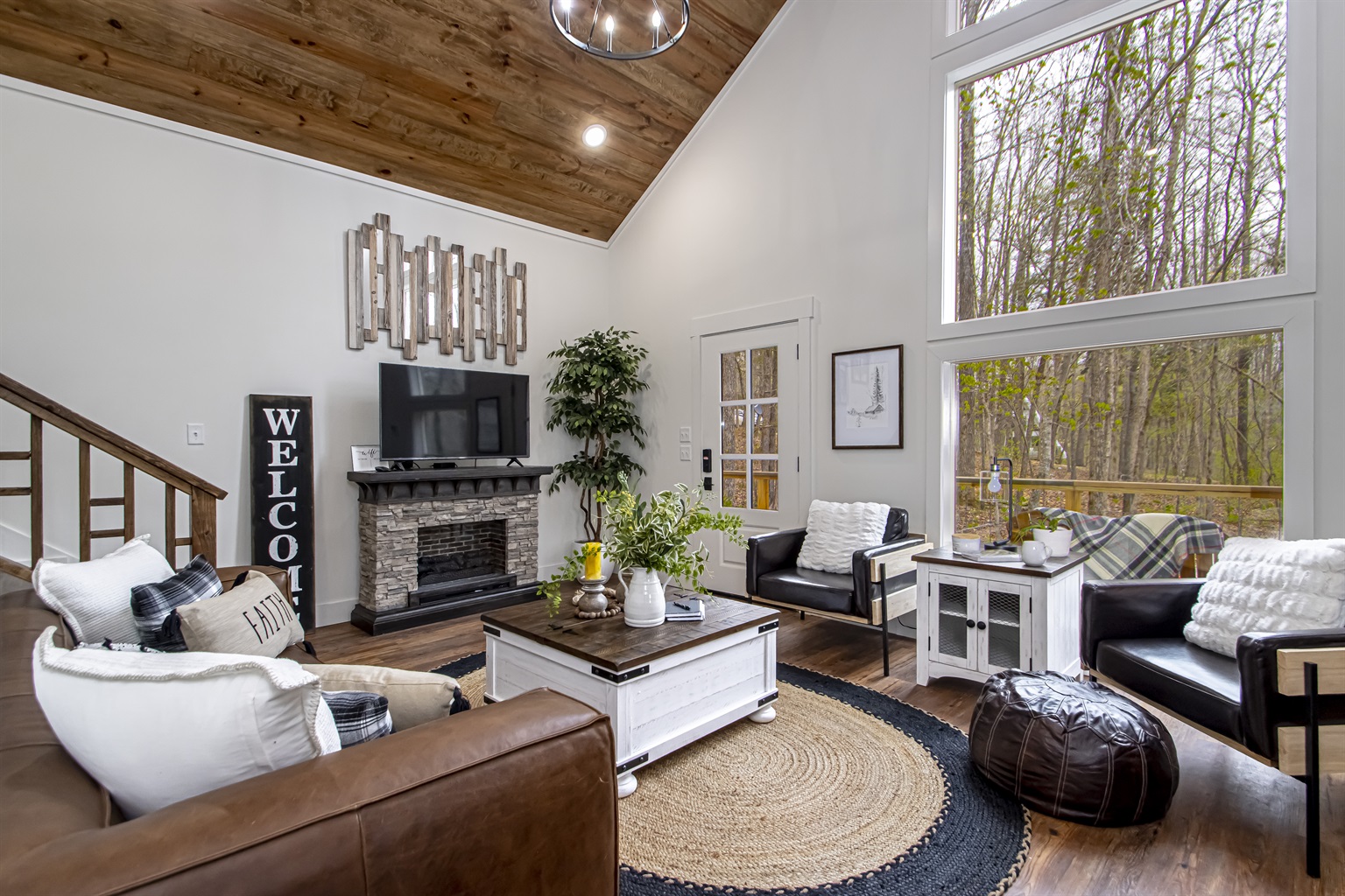 Living Rooming looking from Hallway