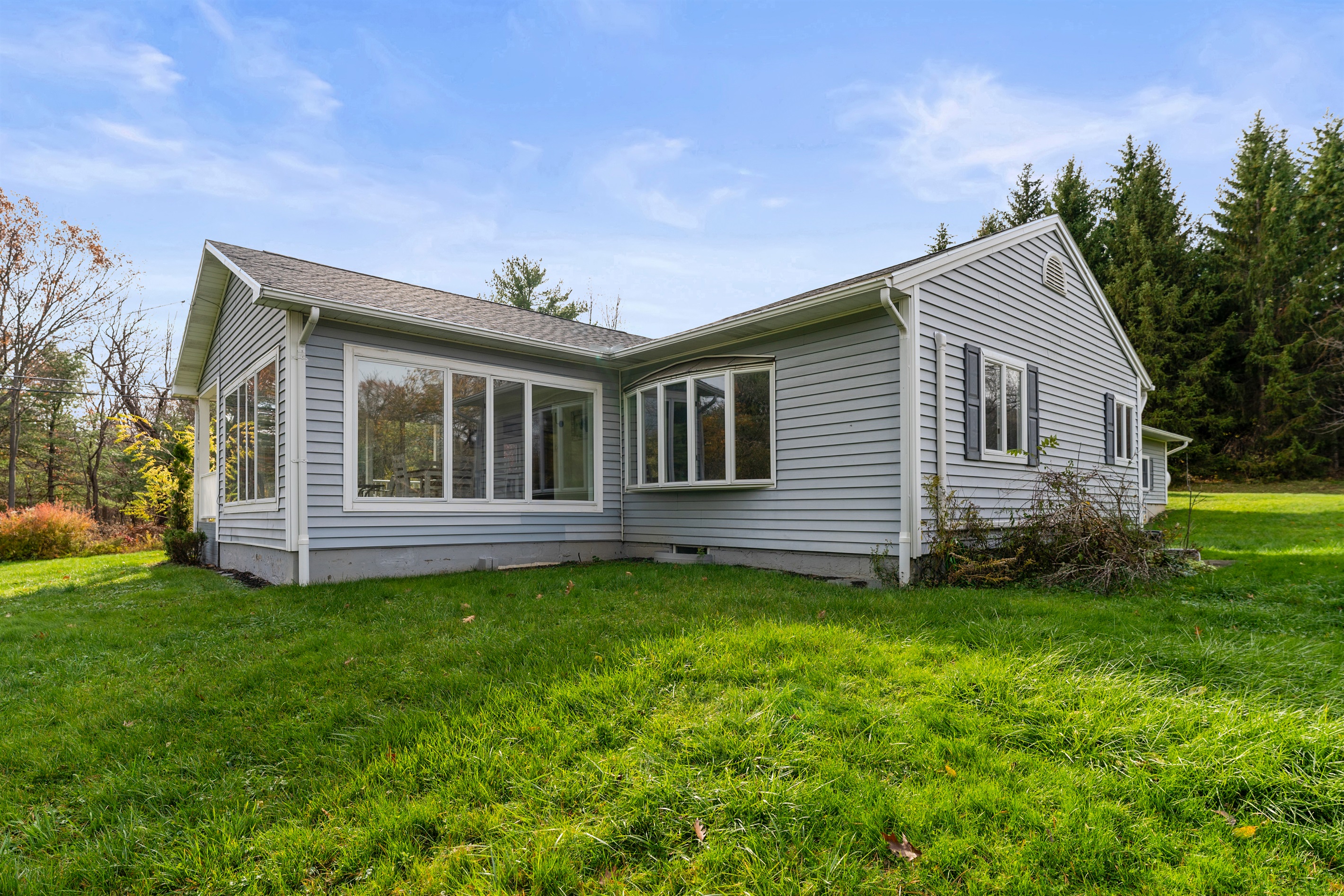 Charming home with large lawn for yard games