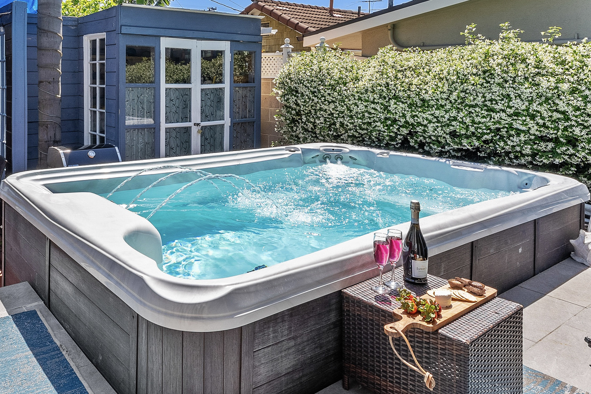Swim Spa, Hot Tub