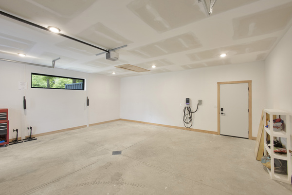 2 car garage