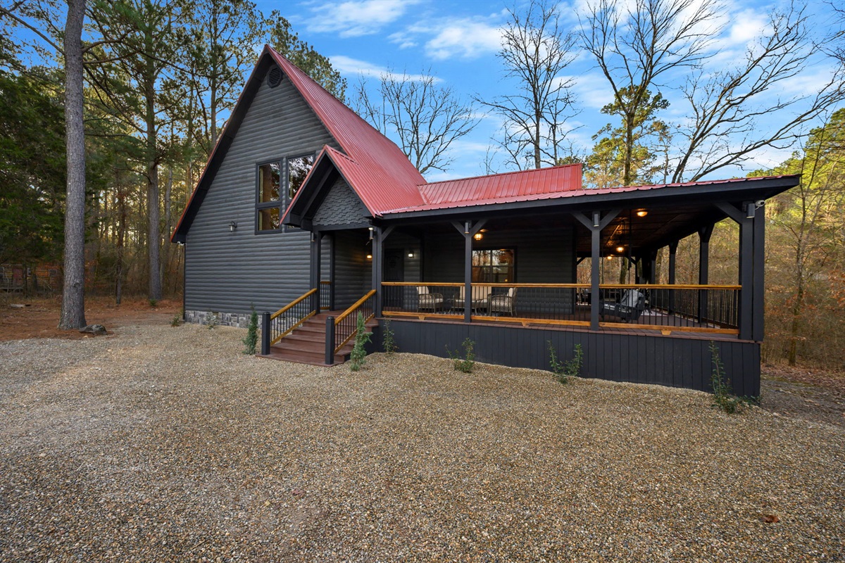 Modern vibes with rustic charm.