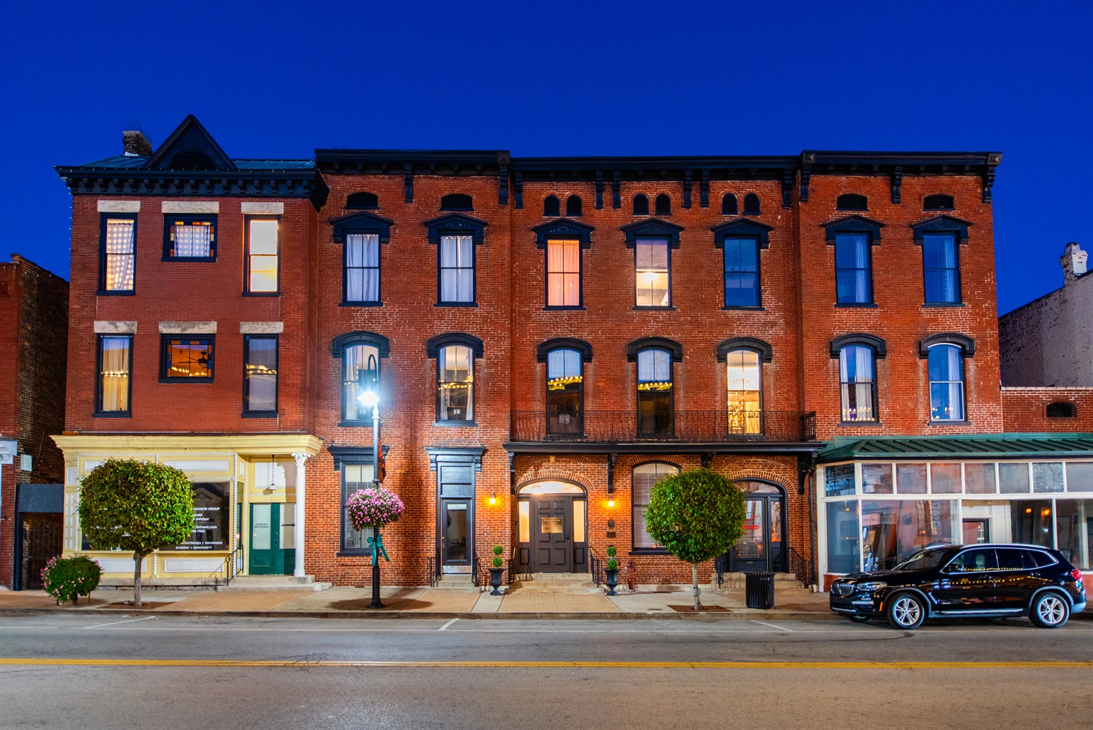 The Woodford Hotel exterior entrance