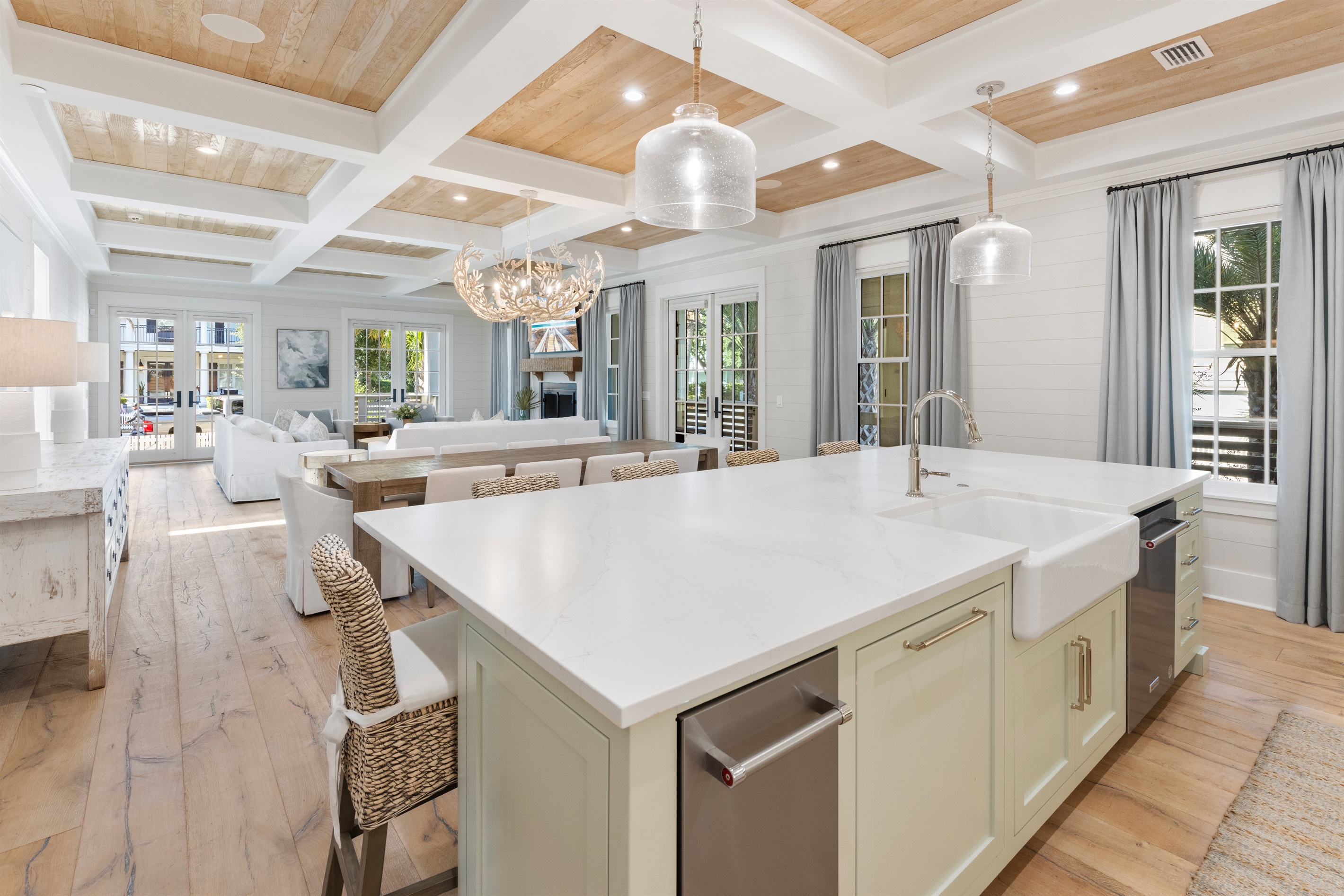 Kitchen (1st Floor)