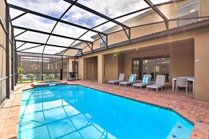 8-bed Villa at Windsor at Westside