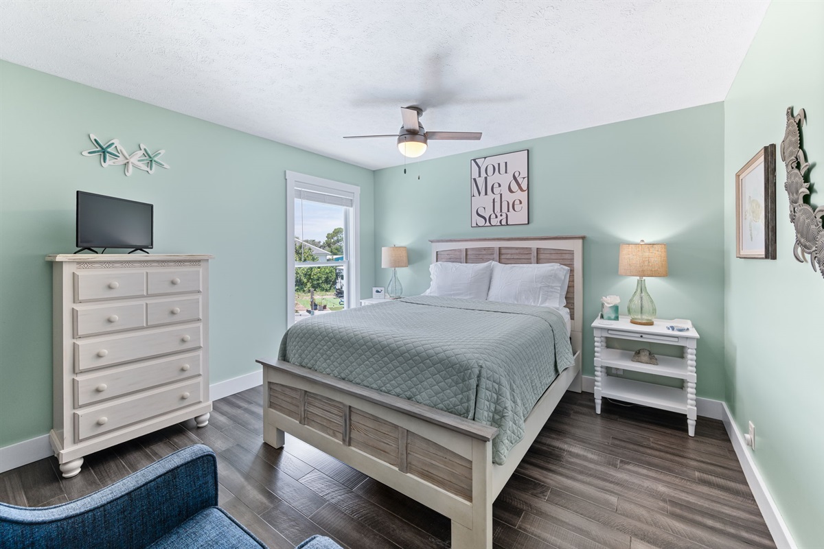 Bedroom 4 Queen Bed