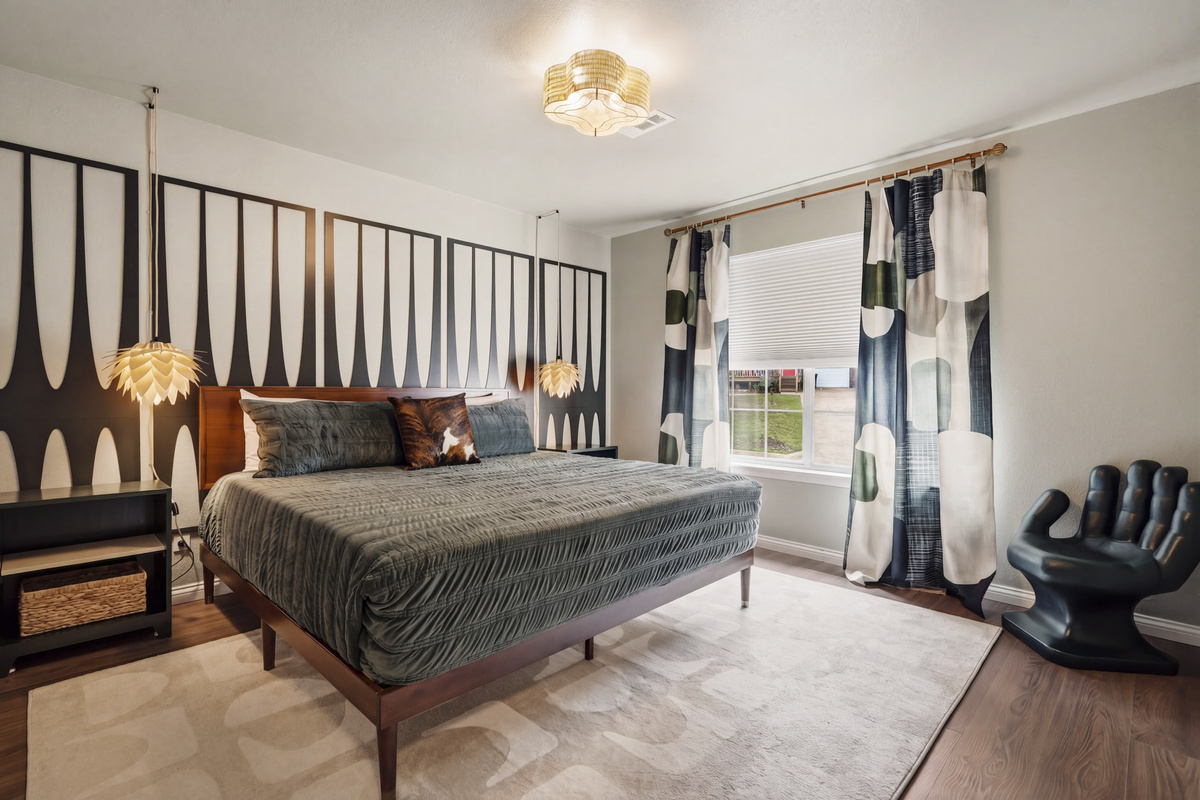 Bedroom