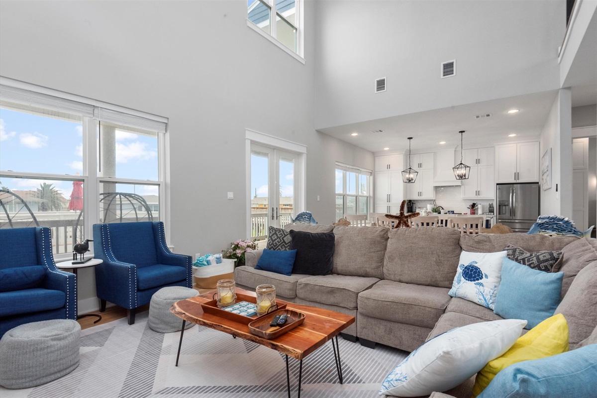 f2f73f1696ae4719afdbb01b6464b3b0 Large | Beachhouse | Texas | TX | Vacation Homes | Galveston | Crystal Beach | Kokomo | Breezy Days | Beachfront Elegance | Sunrise Serenity | Southern Sands Property Management, LLC