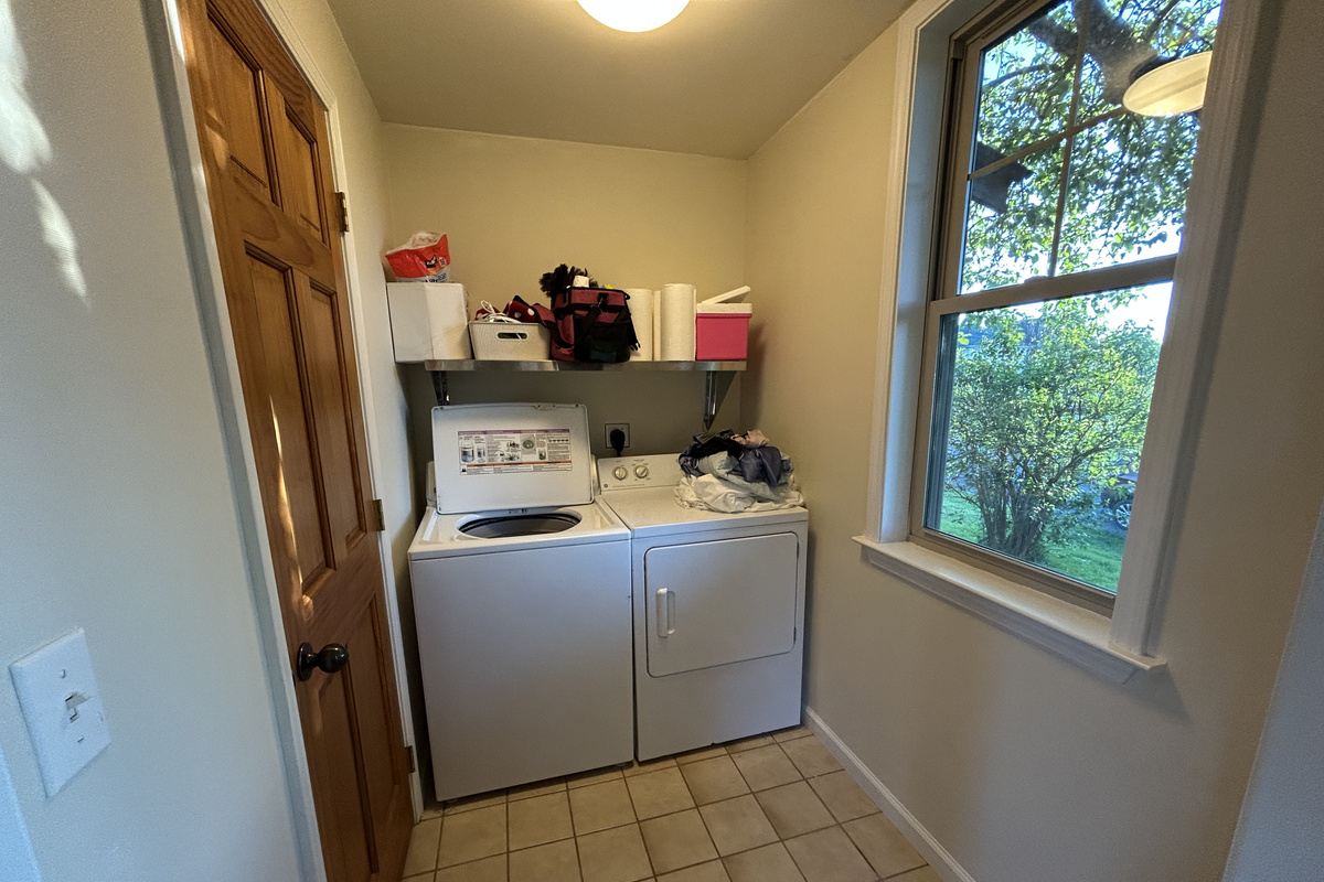 Shared Washer & Dryer