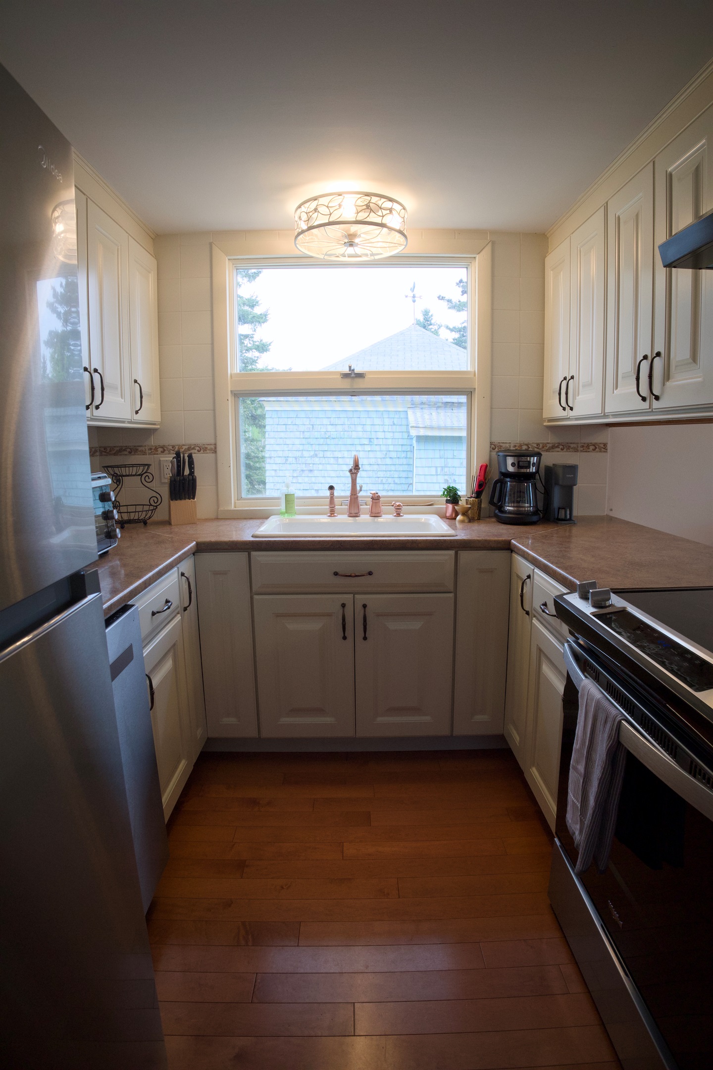 Tiny and capable kitchen
