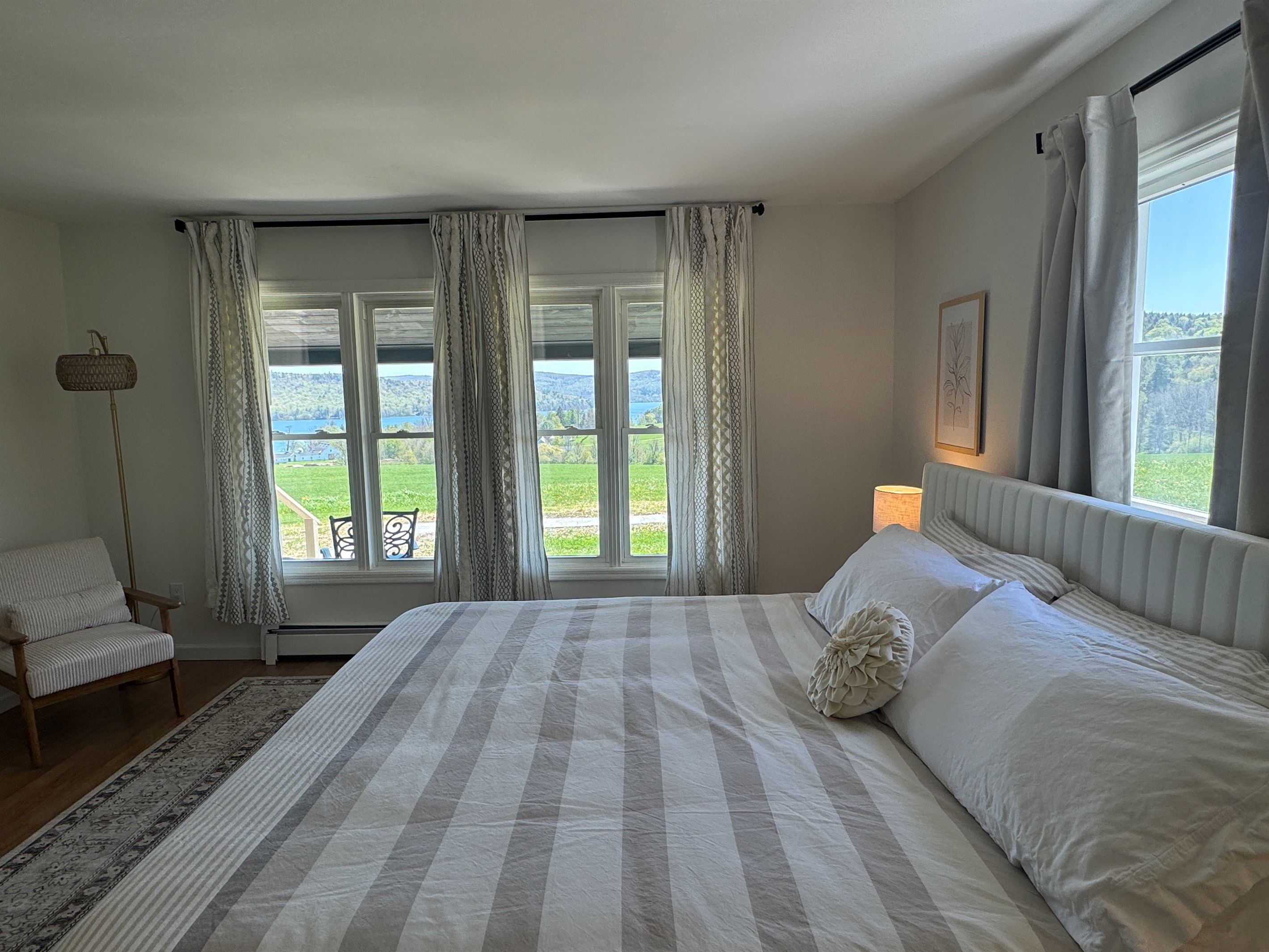 1st floor King bedroom with terrific views