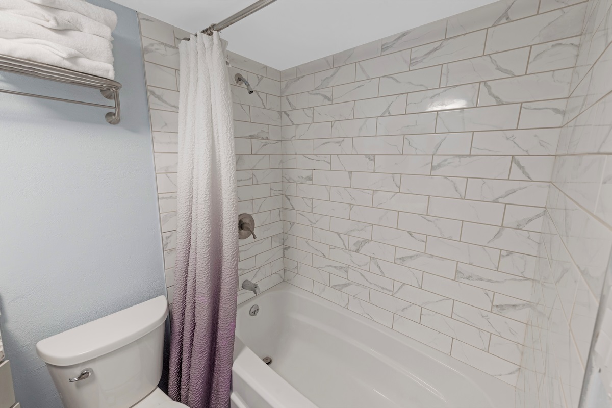 Amazing Private Bathroom