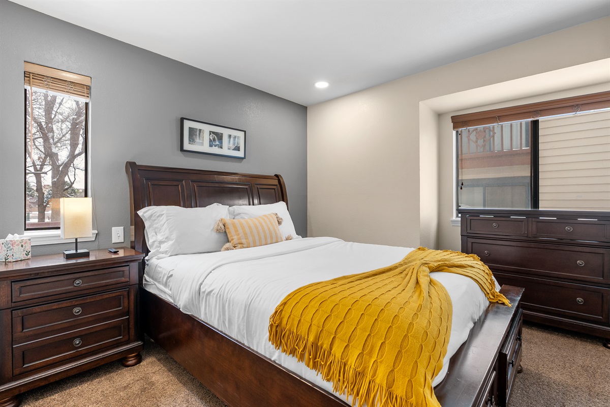 Queen bedroom