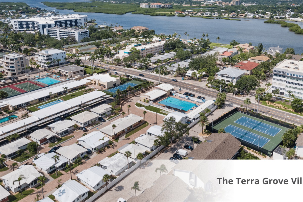 Community Pool In Aloha Kai