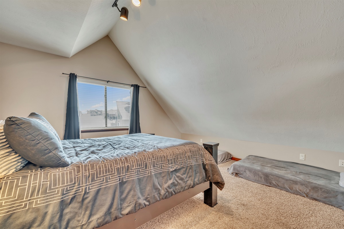 Bedroom in Loft area