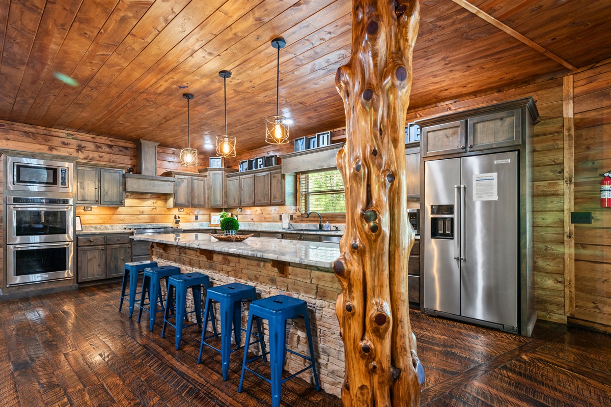 This wide-open kitchen layout makes it easy for multiple people to cook together while still staying part of the conversation.