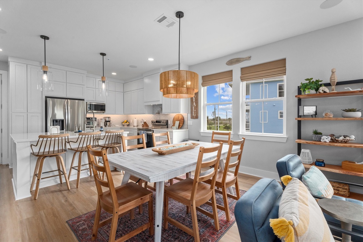 f34c3589ea21426baf96da33c1ce25cd Large | Beachhouse | Texas | TX | Vacation Homes | Galveston | Crystal Beach | Kokomo | Breezy Days | Beachfront Elegance | Sunrise Serenity | Southern Sands Property Management, LLC