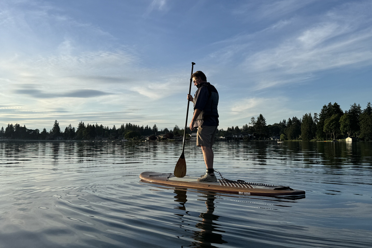 Glide across the calm waters of Lake Steilacoom—complimentary paddleboards offer an unforgettable way to explore the lake directly from Haven’s waterfront.