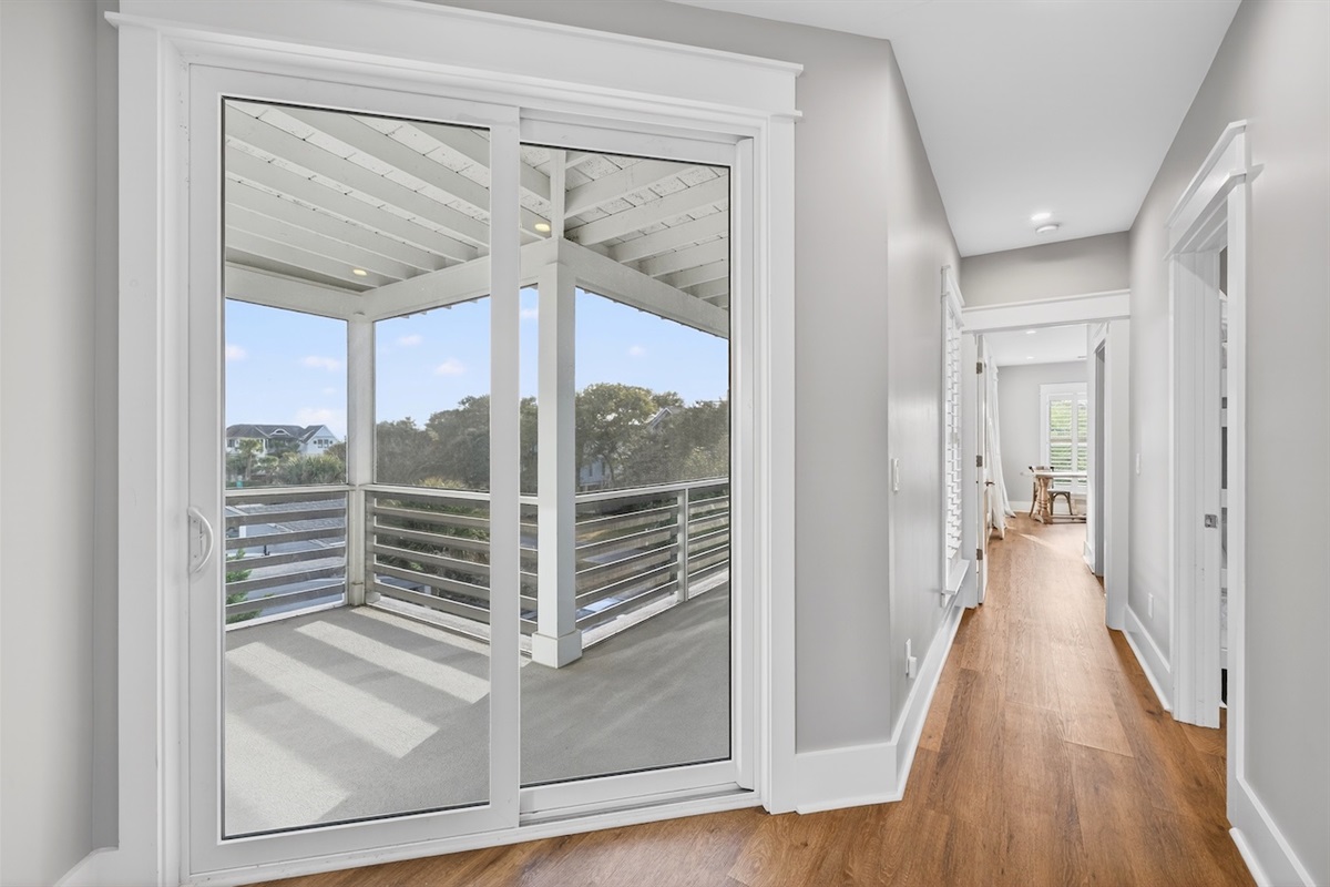 Upstairs Hall  | Southern Grace | 6 23rd Ave.