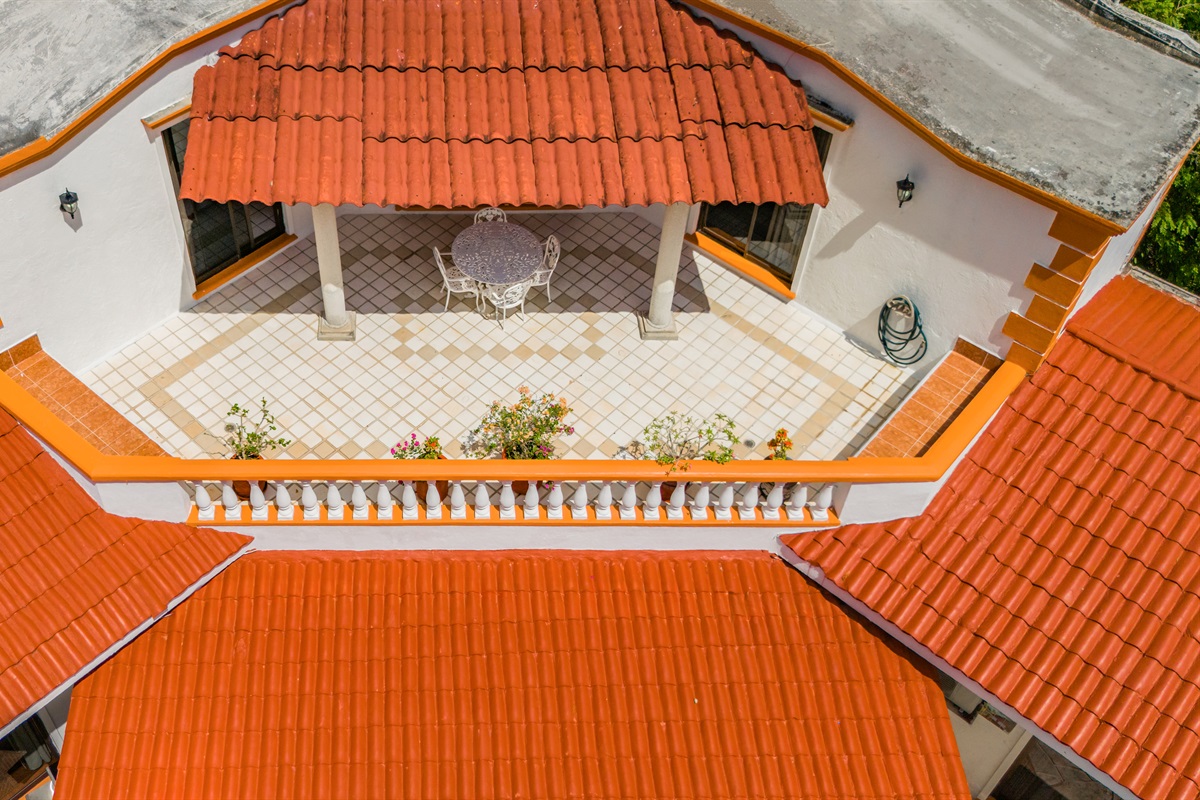 Sky View of 2nd Floor Balcony
