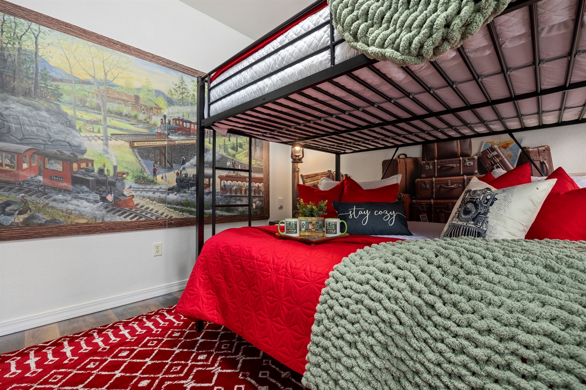 The Silver Dollar City room has a relaxing vibe with a dash of adventure