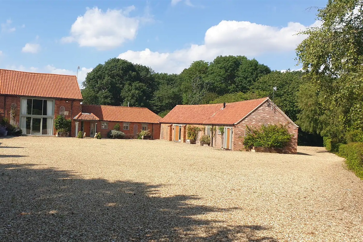 Gorse Lodge main entrance from courtyard