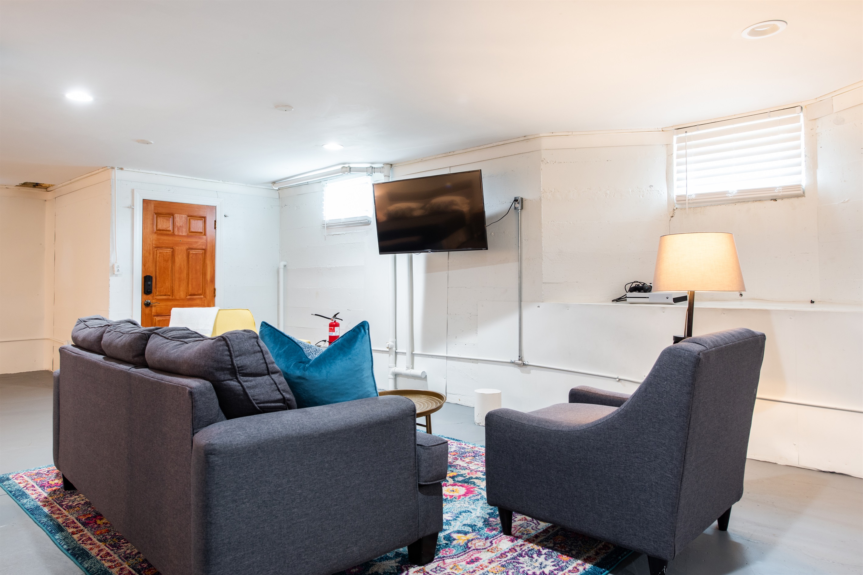 1,000 Sq Ft Newly Renovated Walkout Basement •Private TV area with 50” Smart TV•Access to Backyard•Two King Beds•Brand New Full Bathroom 