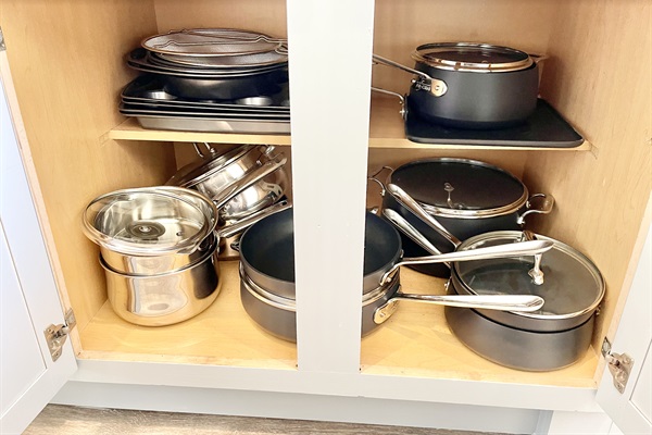 All Clad Pots and Pans