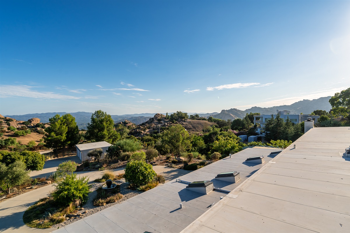 passive solar heating & cooling by use of skylight vents and southwest orientation of the house