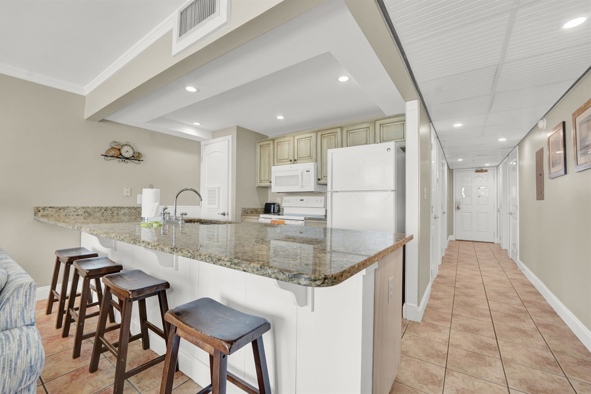 Fully Stocked Kitchen