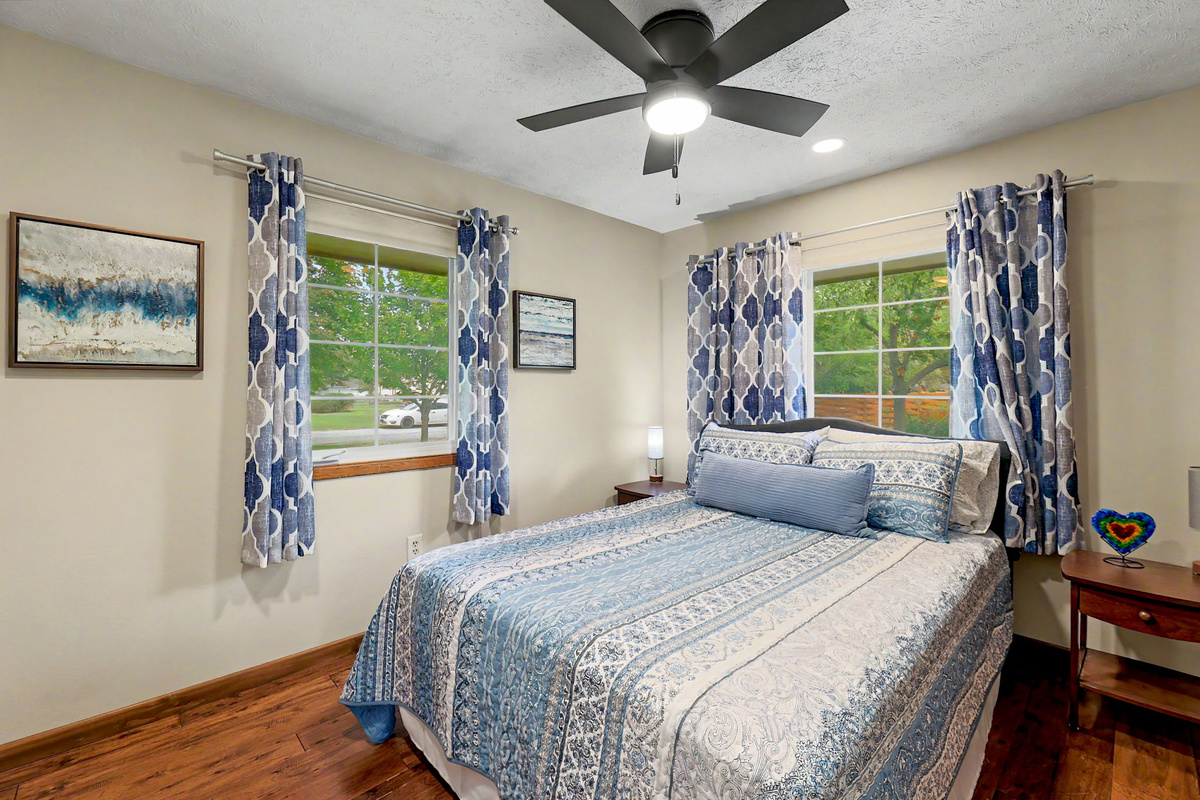 2nd Bedroom