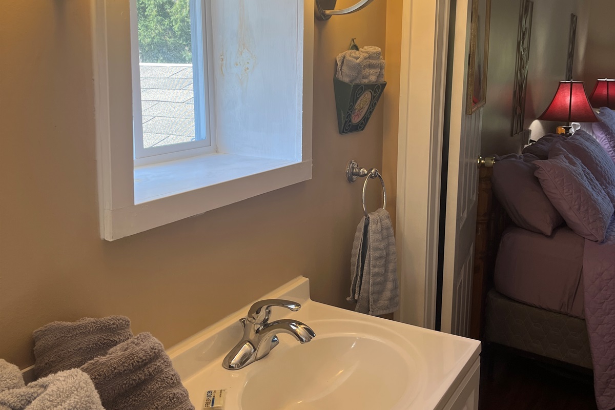 2nd floor Double beds with Jack and Jill bathroom