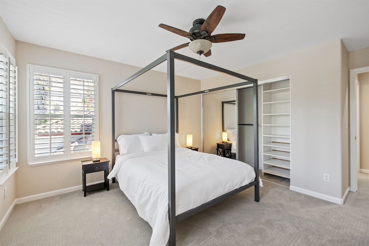 Bedroom 3 With Queen bed