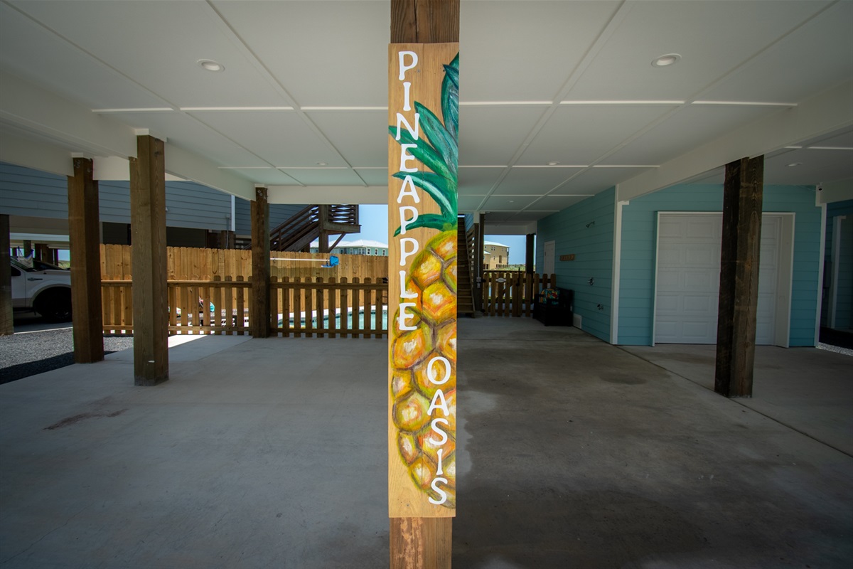 Welcome to the Pineapple Oasis!