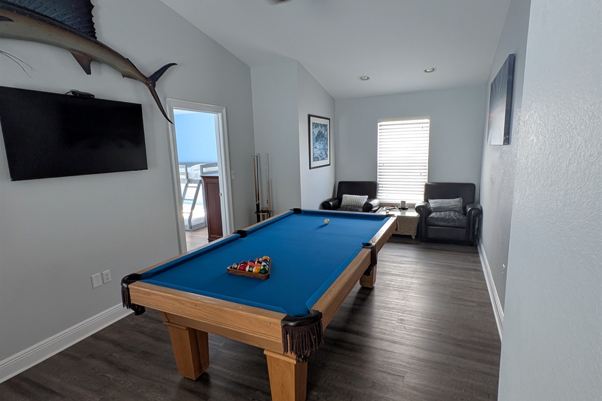 billiard room