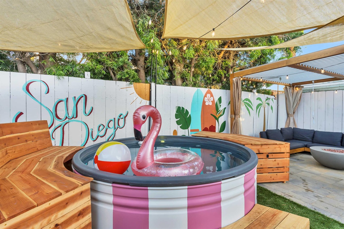 Introducing our newest backyard feature: a tank-style plunge pool, perfect for cooling off on sunny San Diego days! Please note: floaties pictured are for styling only and not included with the stay.
