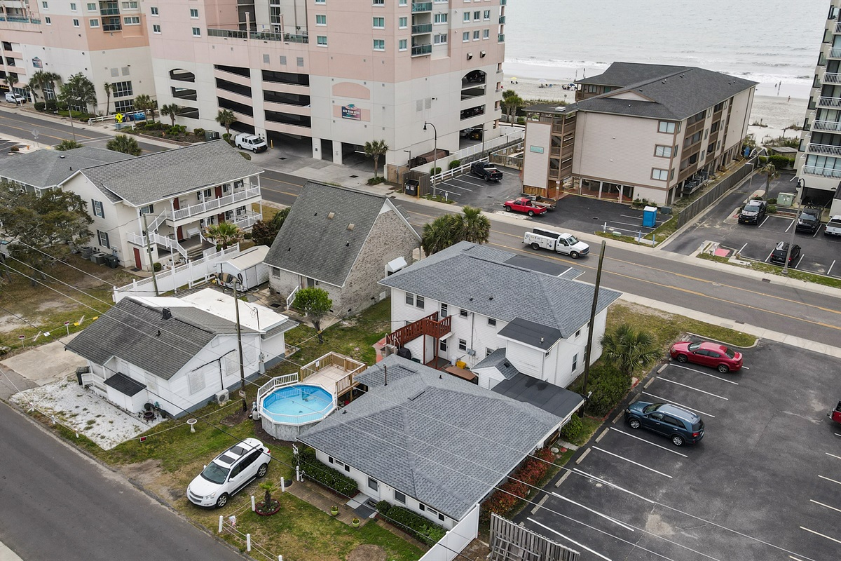 5 Seagals Across from the Beach