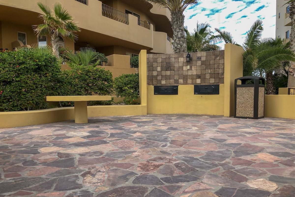 Community Barbeque Grills