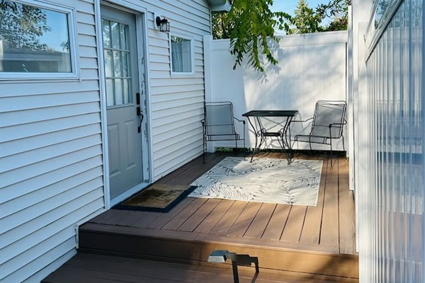 Private deck #2