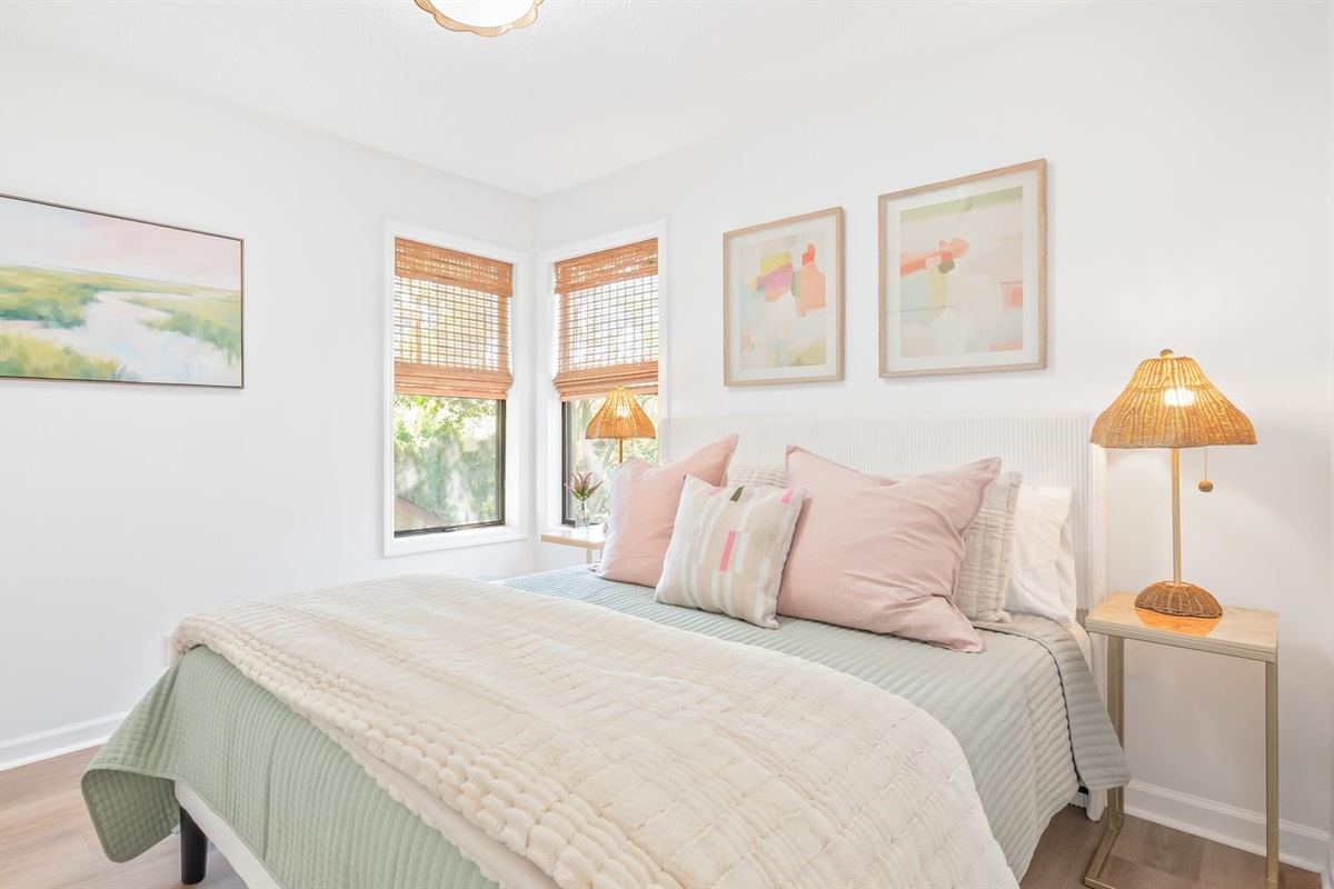 guest room bedroom #2 - Queen