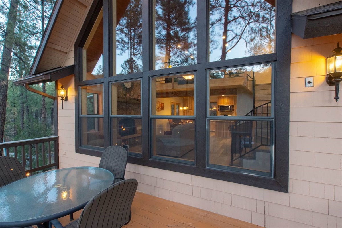 Deck #3 with additional seating and great views of Strawberry Mt.