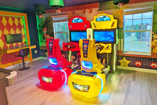 Play Outrun Race Cars (FREE To Play!)