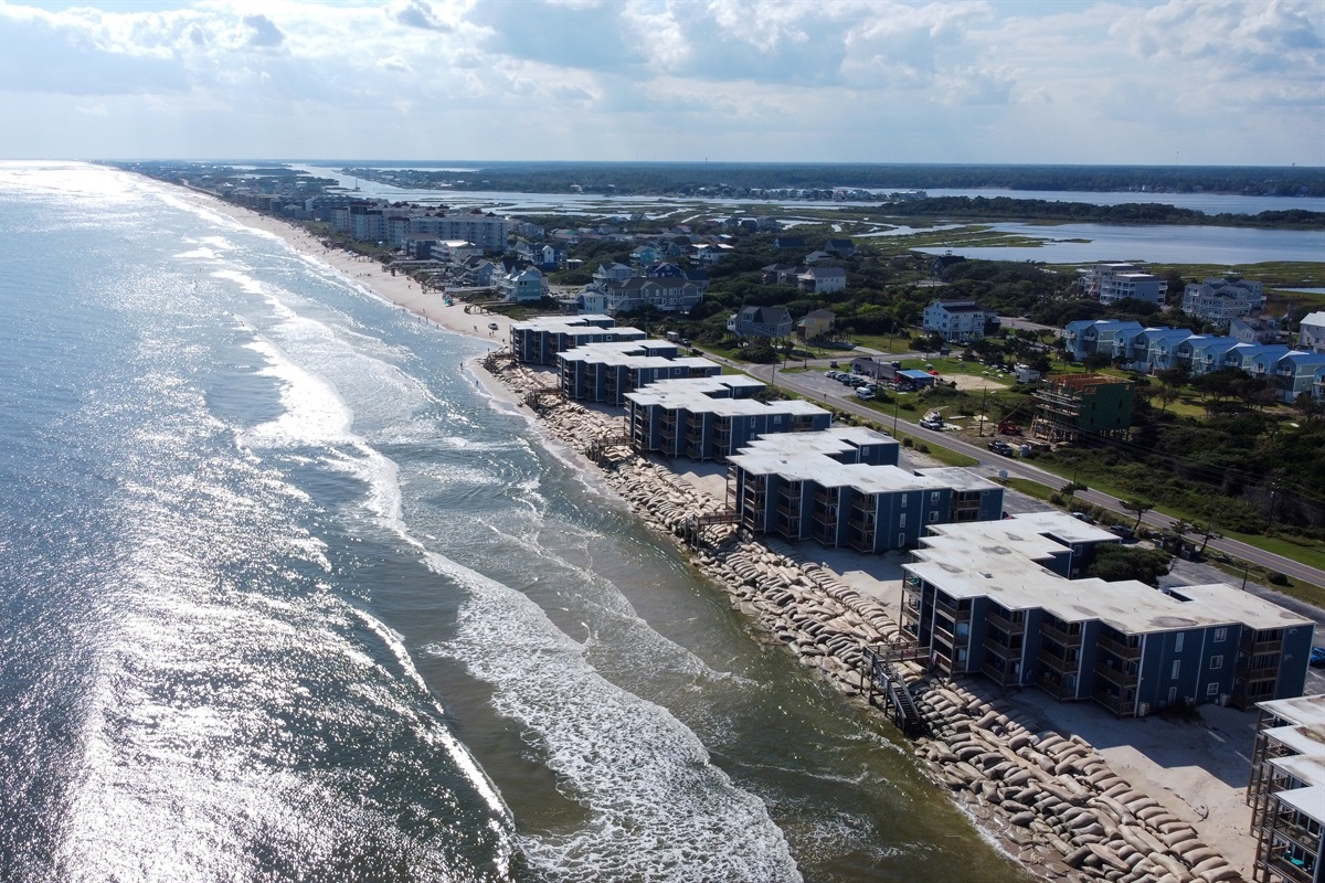 High tide kissing Topsail Reef