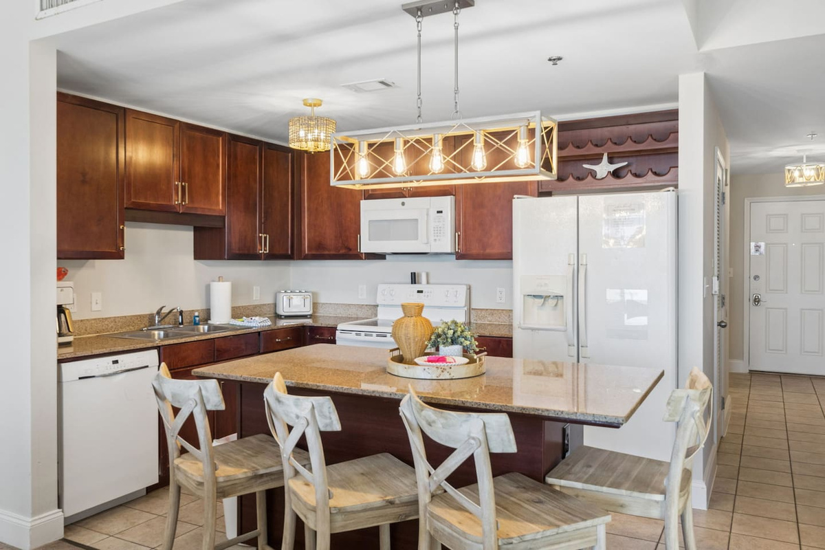 Beachview Escape - Coastal Corner Unit! | Photo 15
